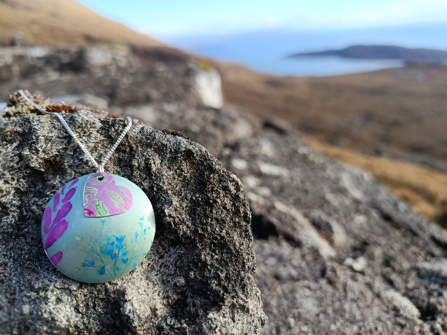 Double Layer Green Cuillin Wildflower Pendant
