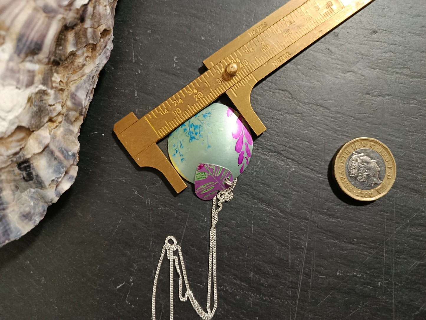 Double Layer Green Cuillin Wildflower Pendant