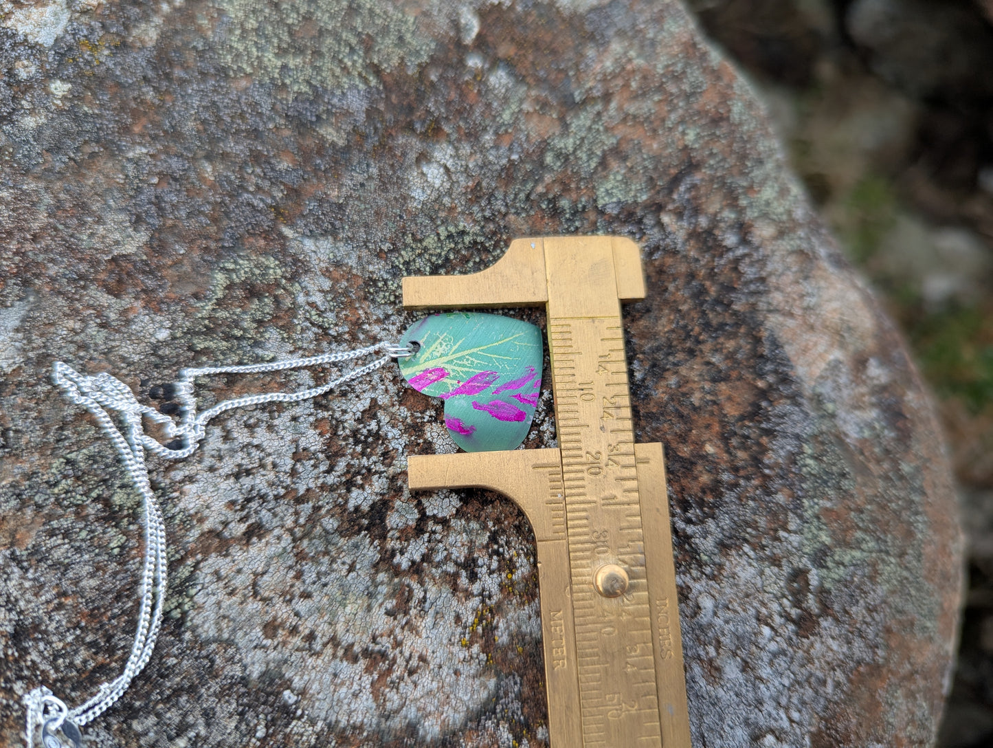 Green Heart wildflower pendant